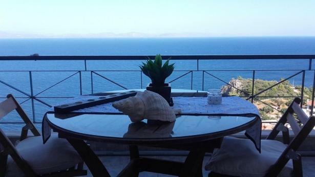 Sea And Sky Infinity Blue Apartment Gythio Esterno foto