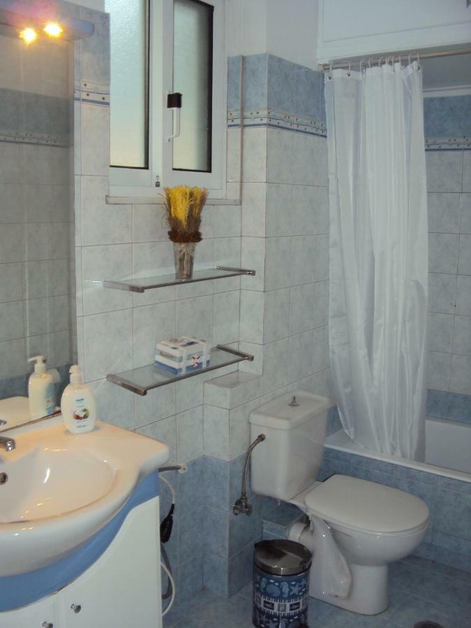 Sea And Sky Infinity Blue Apartment Gythio Esterno foto
